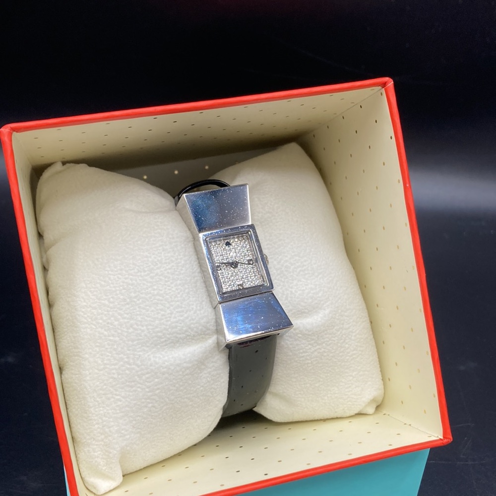 Kate Spade Bow shaped Rhinestone face watch - Picture 2 of 6